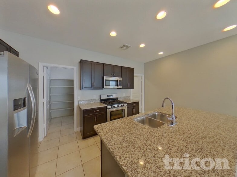 Building Photo - 20129 N Herbert Ave