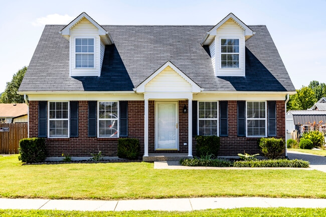 Building Photo - 10504 Pebblestone Cir