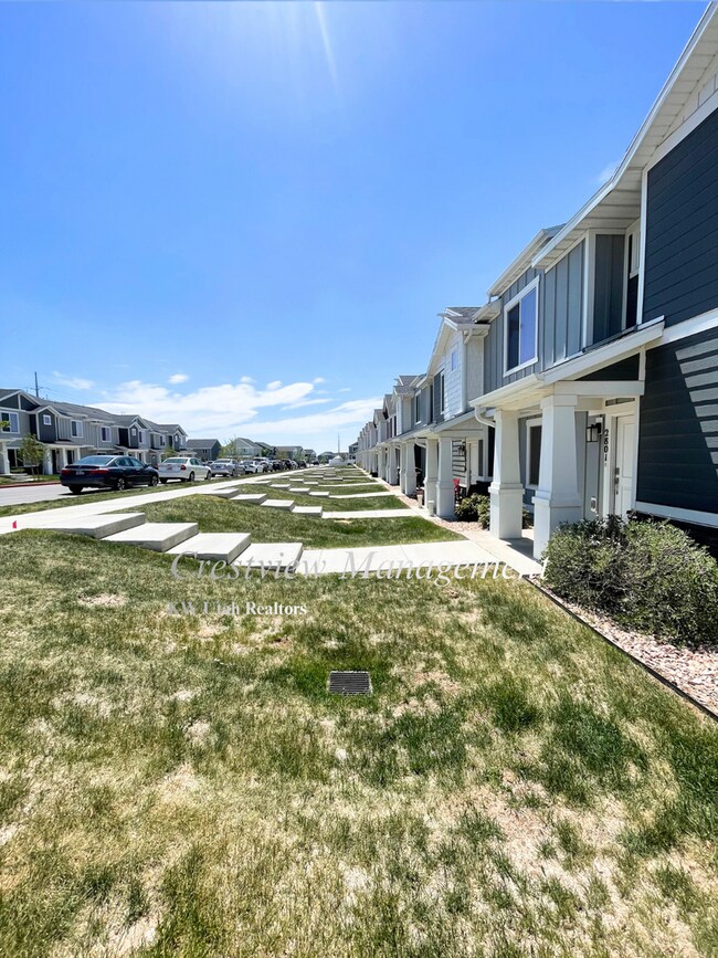 Building Photo - 2803 N Airmen Ave