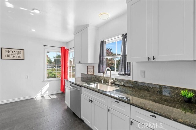 Building Photo - 3633 Lime Ave