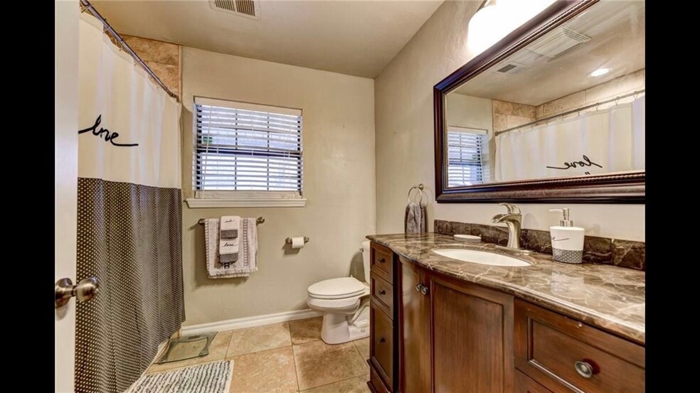 Full bathroom with tub/shower combo - 2056 NW 48th St