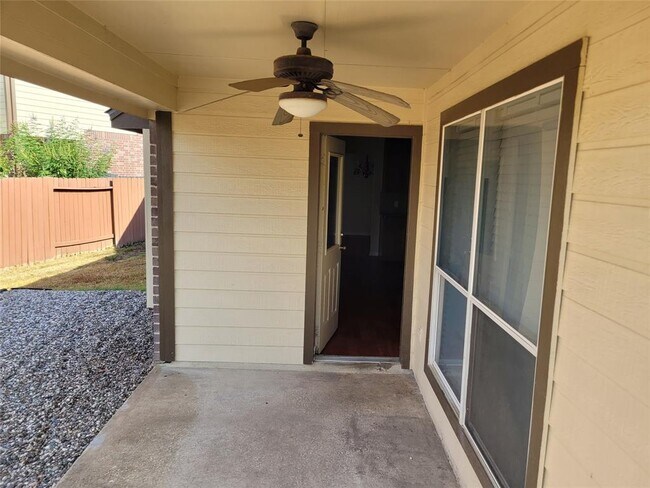 Building Photo - 6619 Halcyon Days Dr