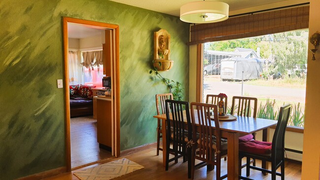 Dining Area - 3645 SW 108th Ave