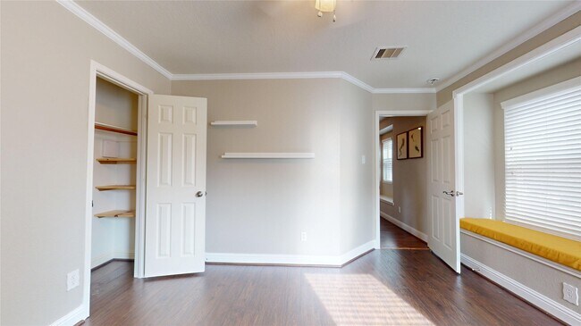 Building Photo - 7918 Tupper Bend Ct