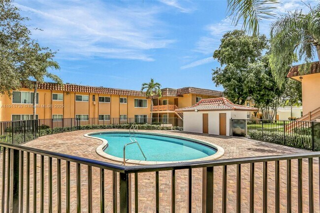 Primary Photo - 2719 NW 39th Terrace