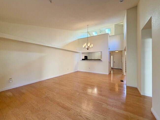 Building Photo - 3 Bedroom Condo in the Highly Desirable Fountain Grove 55+ Gated Community North Napa