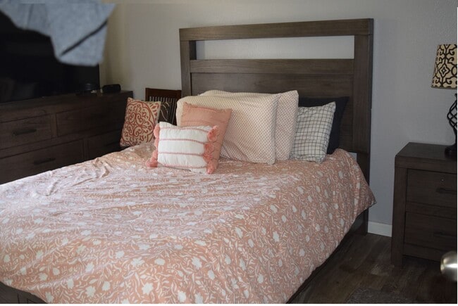 Building Photo - Fully Remodeled & Furnished Kihei Villages Upstairs Unit. Available June 1st