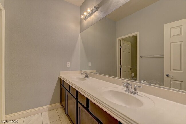 Building Photo - 972 Rue Grand Paradis Ln