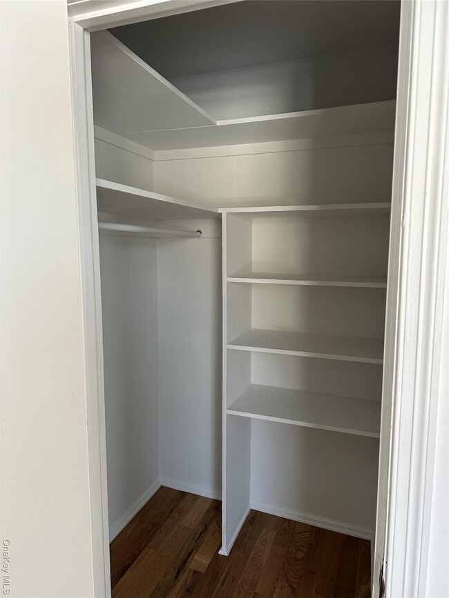 Building Photo - 68 Lake Ave