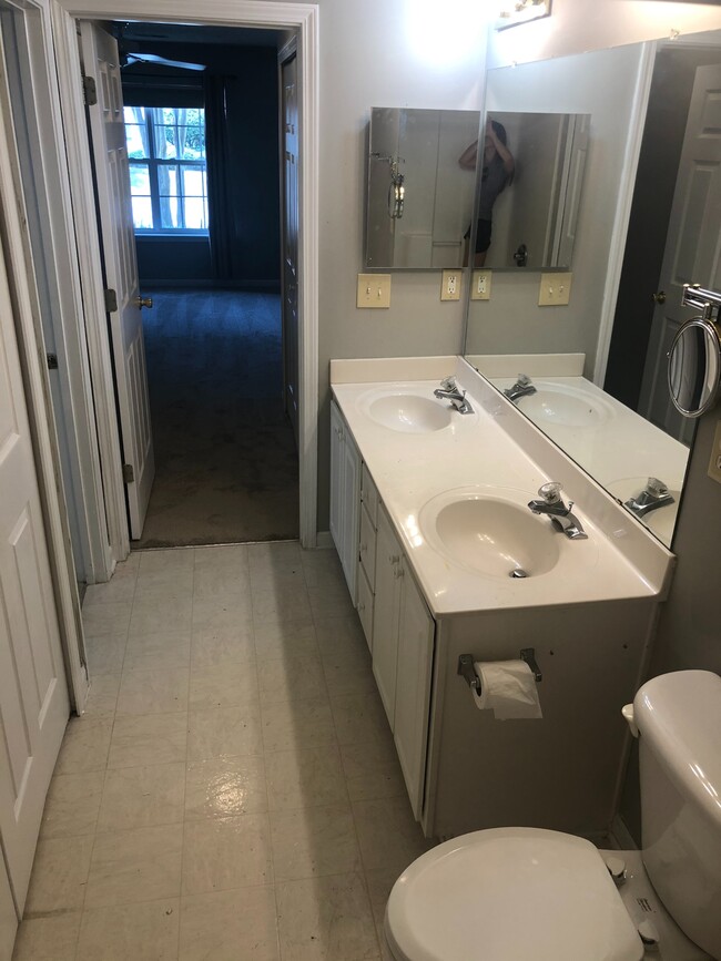 Building Photo - 12227 Paperbark Cir
