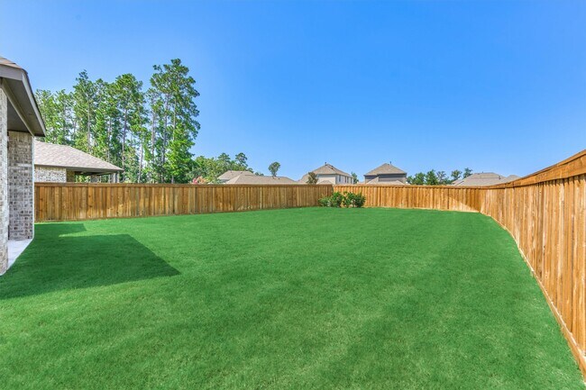 Building Photo - 27129 Ivorywood Dr