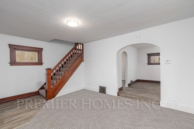 Building Photo - 2103 17th St NE