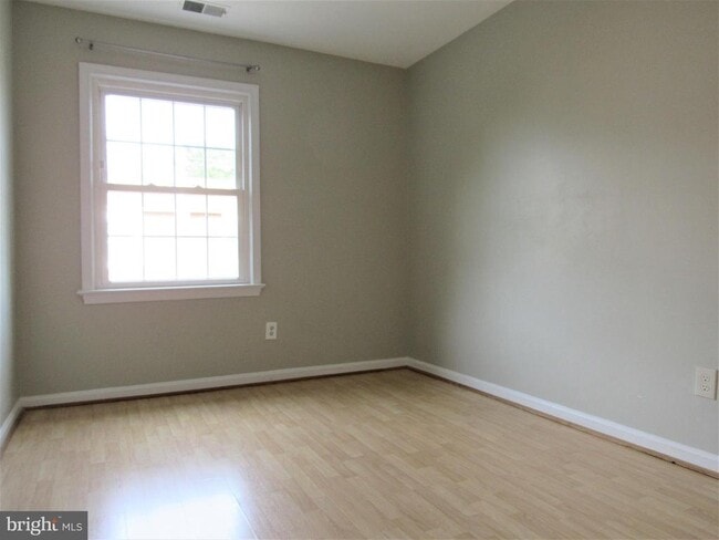 Building Photo - 3137 Cedar Grove Dr