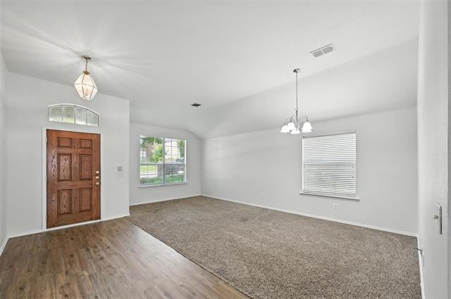 Building Photo - 1006 Redwood Trail