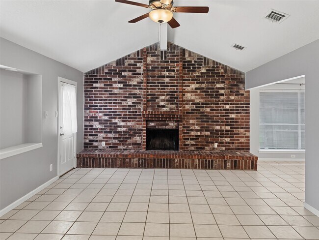 Building Photo - 123 Asheboro Dr