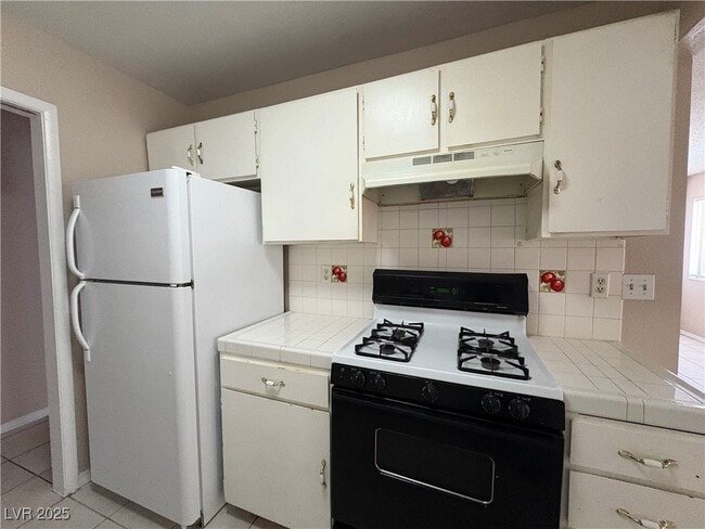 Building Photo - 67 N Christy Ln