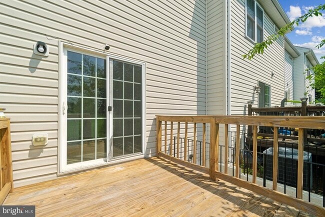 Building Photo - 1109 Pomelo Ct