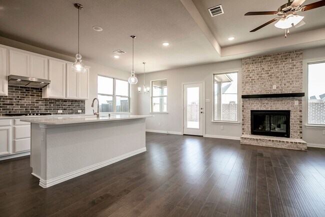 Building Photo - Brand New Luxury Home in Prosper ISD
