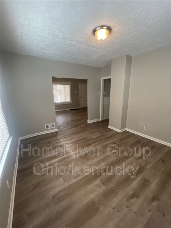 Building Photo - 2308 Fauver Ave
