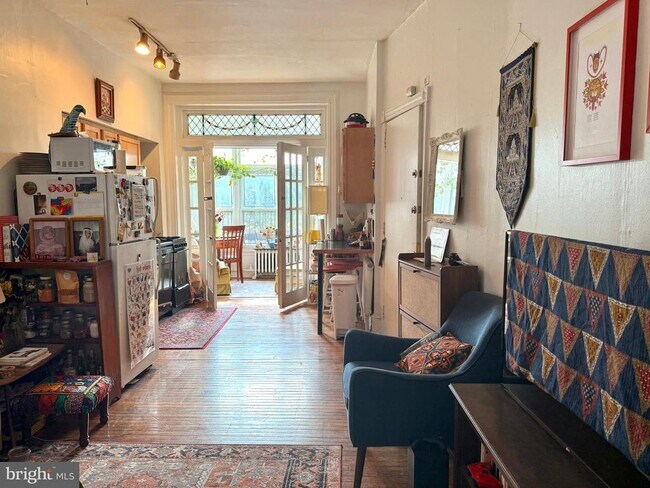Building Photo - 259 S 46th St