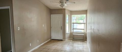 Building Photo - 3745 Frontera Cir