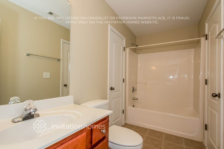 Building Photo - 3602 Huddlestone Ln NE