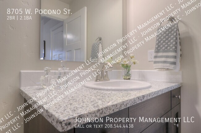 Building Photo - 8705 W Pocono St