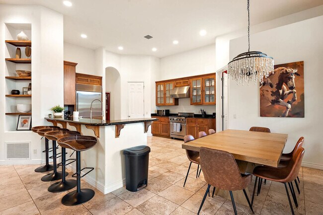 Building Photo - 36 W Dove Wing Dr