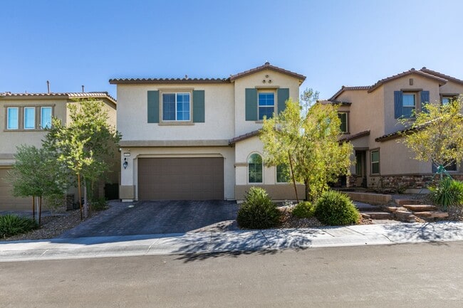 Building Photo - Gated, 4bed + loft with Bedroom and Full bathroom downstairs. Skye Canyon