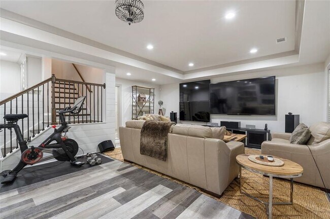 Building Photo - 3362 Bryerstone Cir SE