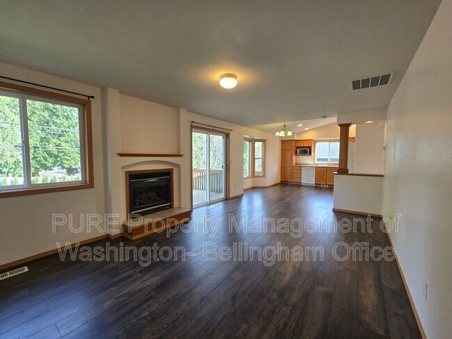 Building Photo - 4449 Jacob Pl