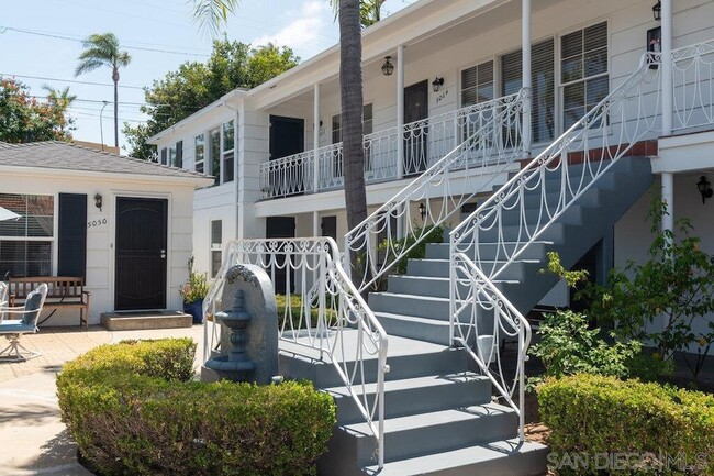 Building Photo - 5064 Marlborough Dr