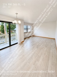 Building Photo - 114 NW 3rd Pl