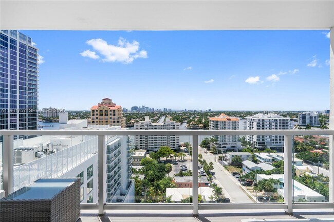 Building Photo - 209 N Fort Lauderdale Beach Blvd
