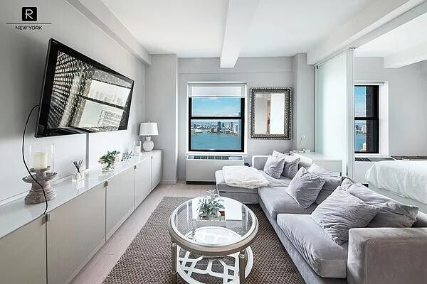 Building Photo - 20 West St