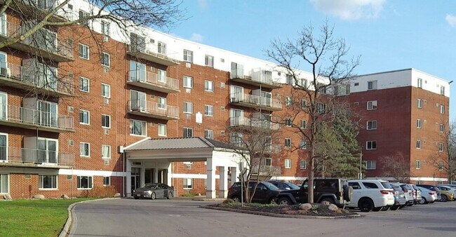 Building Photo - 101 Lafayette Rd