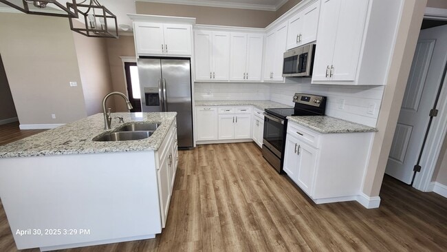 Building Photo - 1104 Osprey Dr