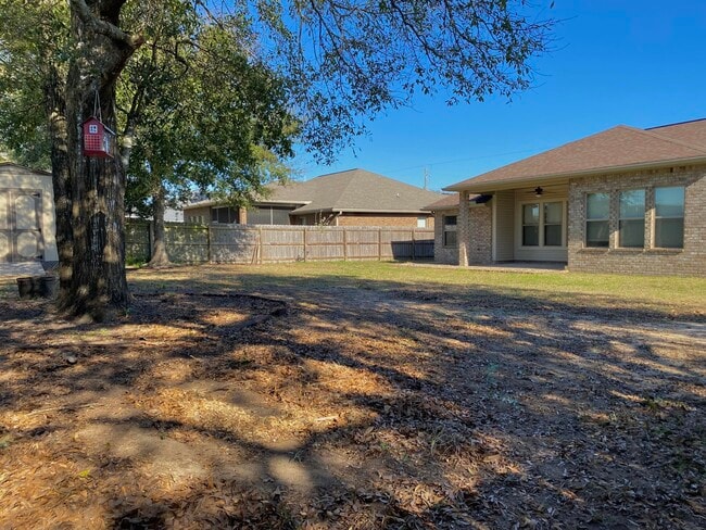 Building Photo - 8544 Holley Hills Cir