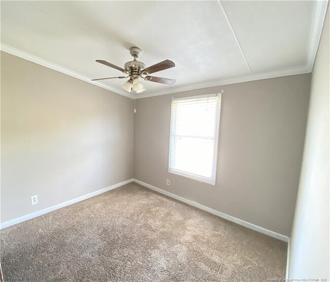 Building Photo - 43 Englewood Cir