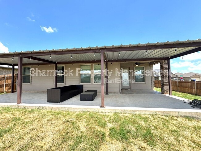 Building Photo - 11200 Beckon Fls