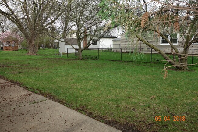 Building Photo - 1134 Alden Ln