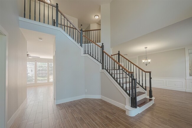 Building Photo - 8910 Bonnyview Dr