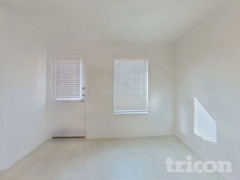 Building Photo - 1603 Rosy Finch Dr