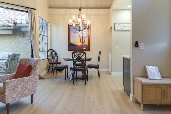 Building Photo - 1001 North Pasadena-SI FL1-ID1545705P
