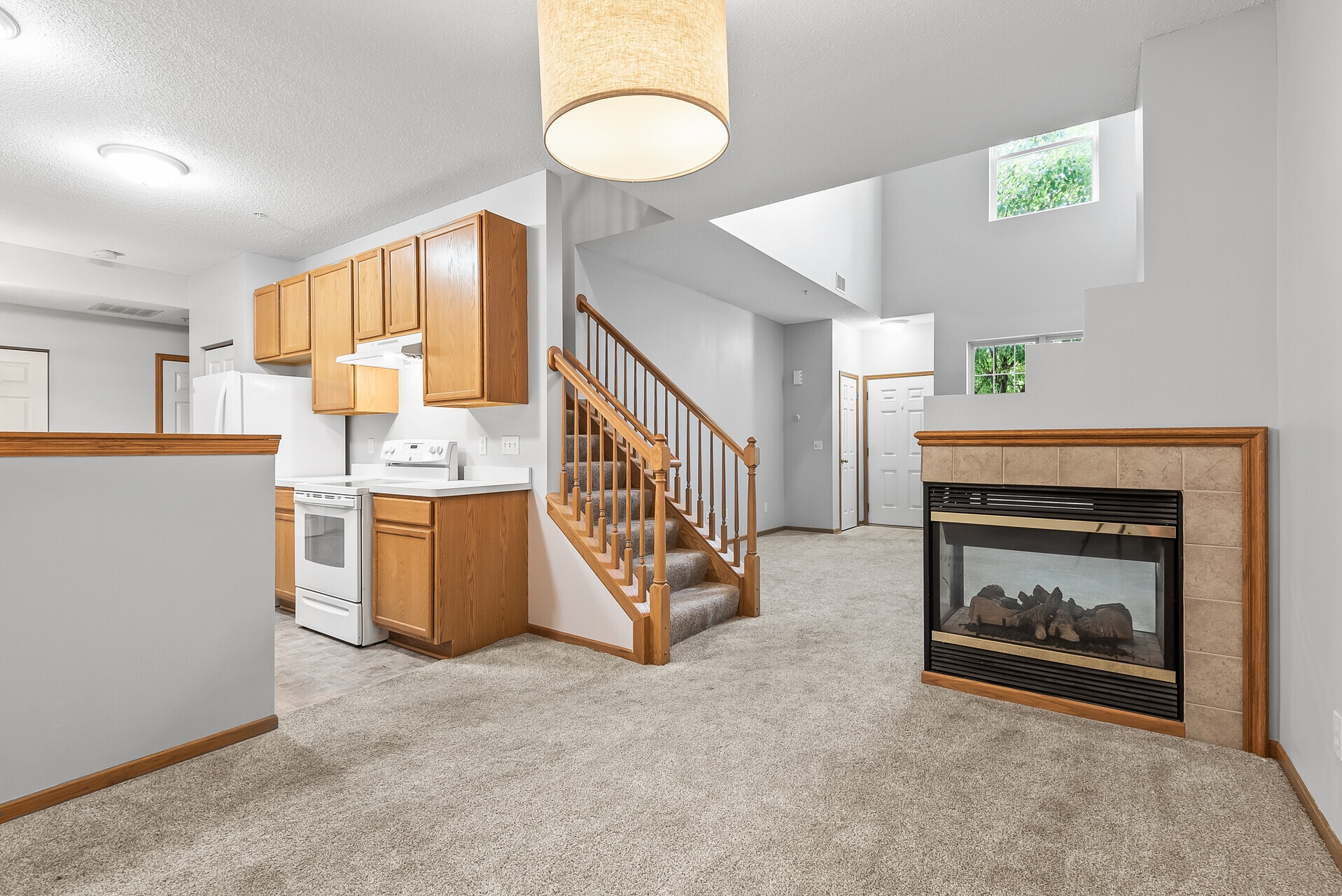 Building Photo - 5020 Holly Ln N