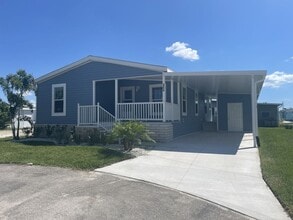 Building Photo - 904 W Xanadu Ave