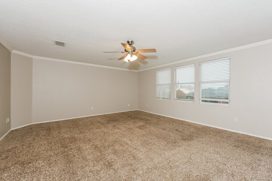 Building Photo - 3904 Foxhound Ln