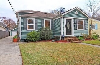 Building Photo - 75 Oaklawn Dr