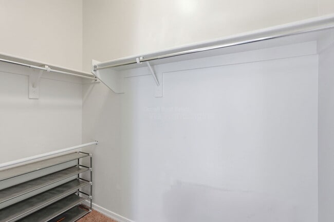 Building Photo - 6737 S Cut Bow Dr