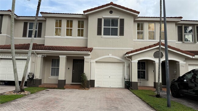 Building Photo - 200 Riverwalk Cir